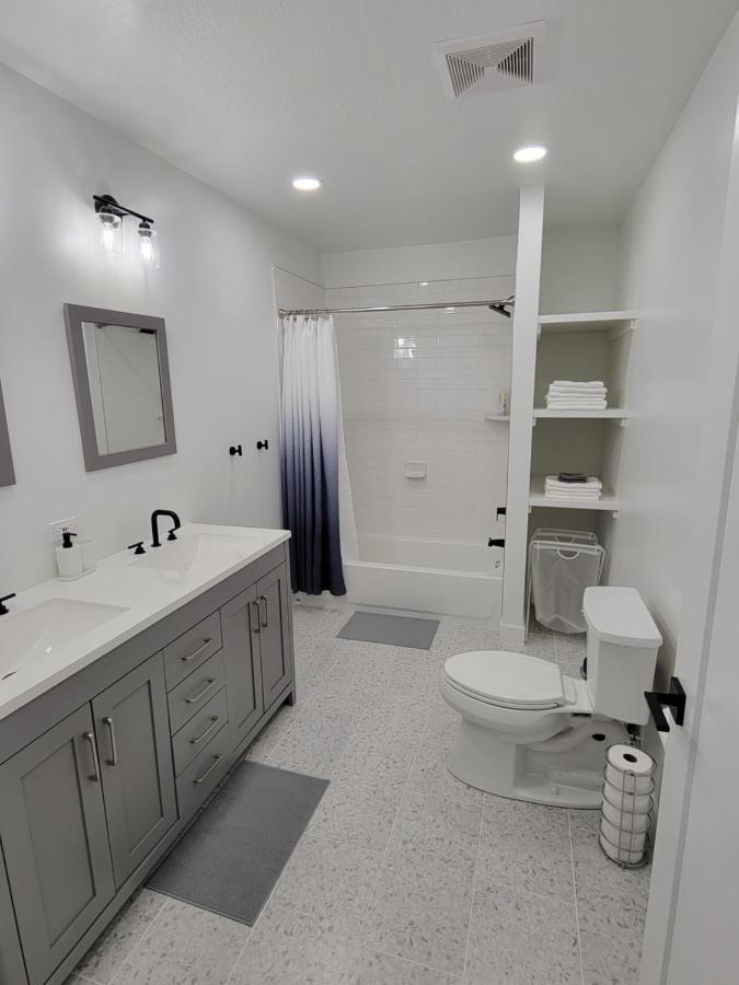 Spacious & Modern Apartment, Close To Universities And Mountains Mapleton Exterior photo